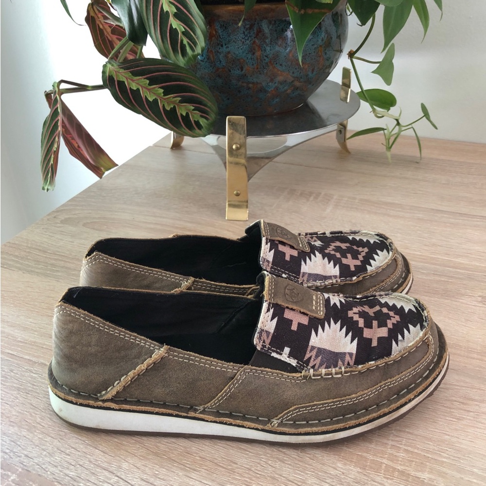 Ladies Ariat 7.5 Cruiser Aztec Brown